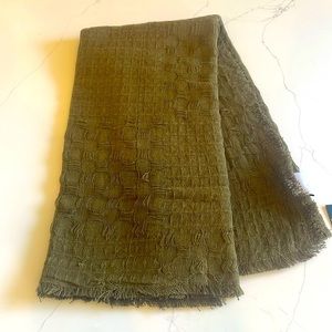 Hawkins New York Dish Towel, Olive